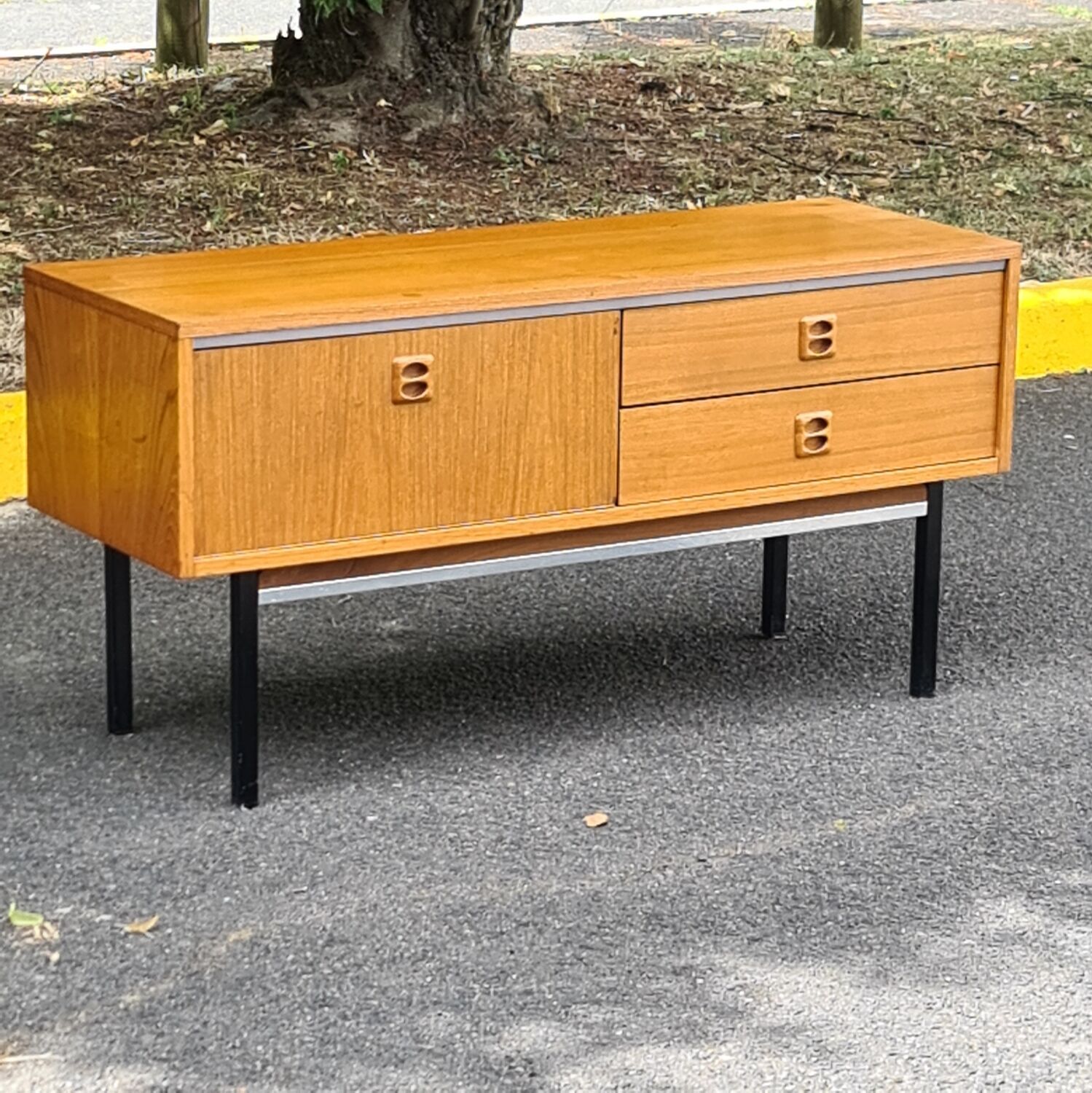 Vintage scandinavian tv sideboard