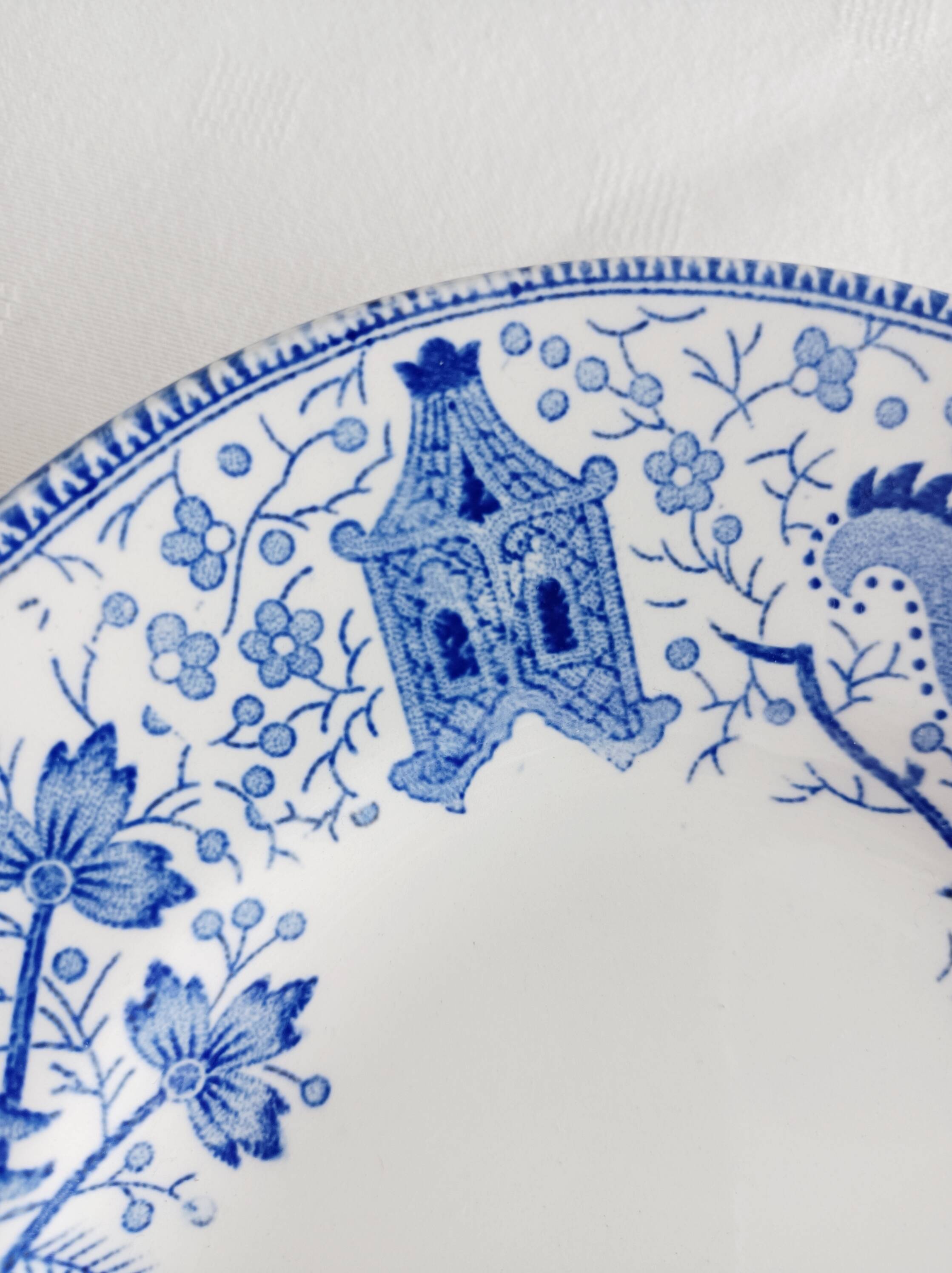 Boch la Louvière Dragon oval dish