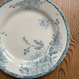 Set of 2 old flat plates