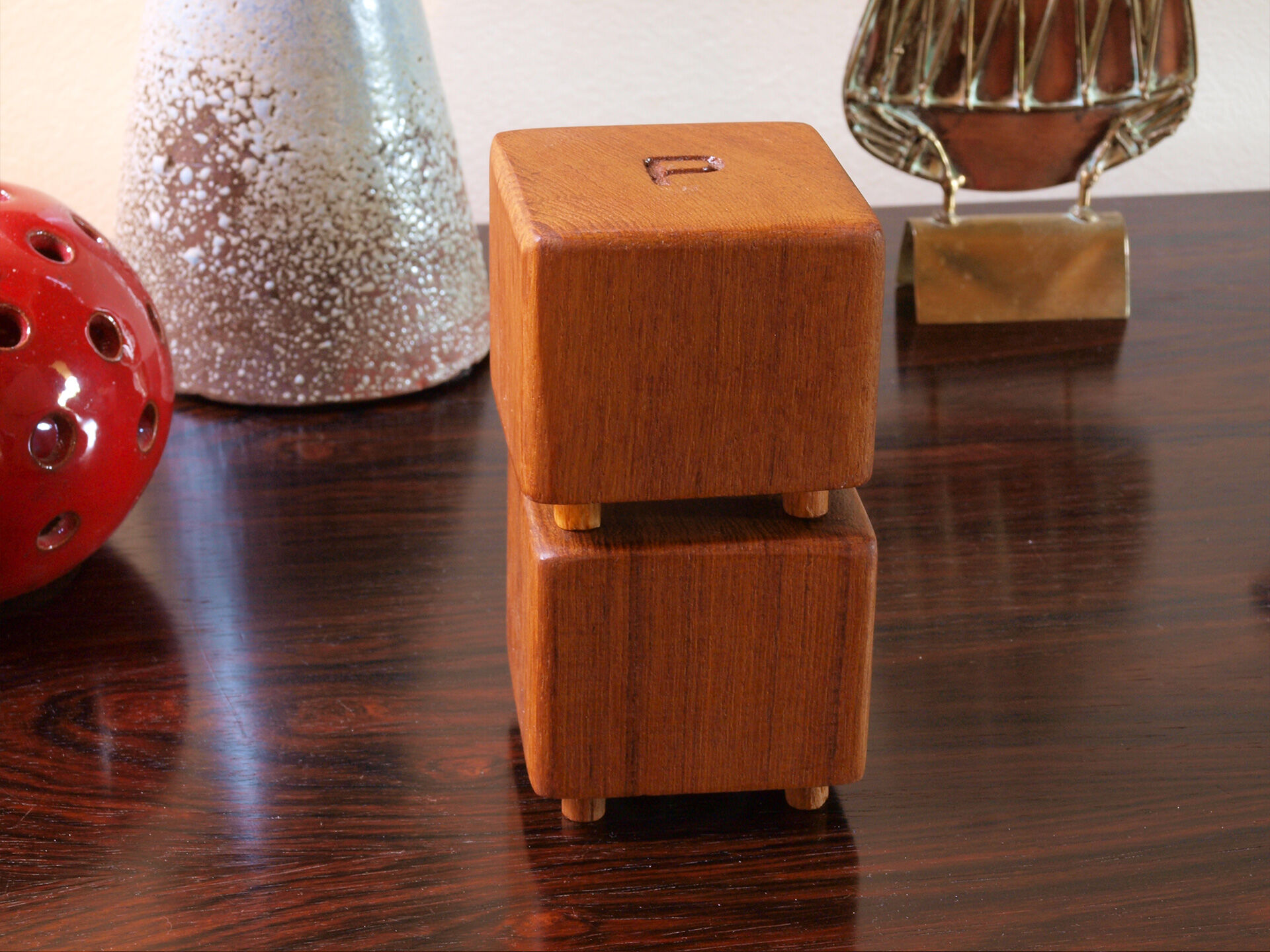 Scandinavian salt and pepper in teak