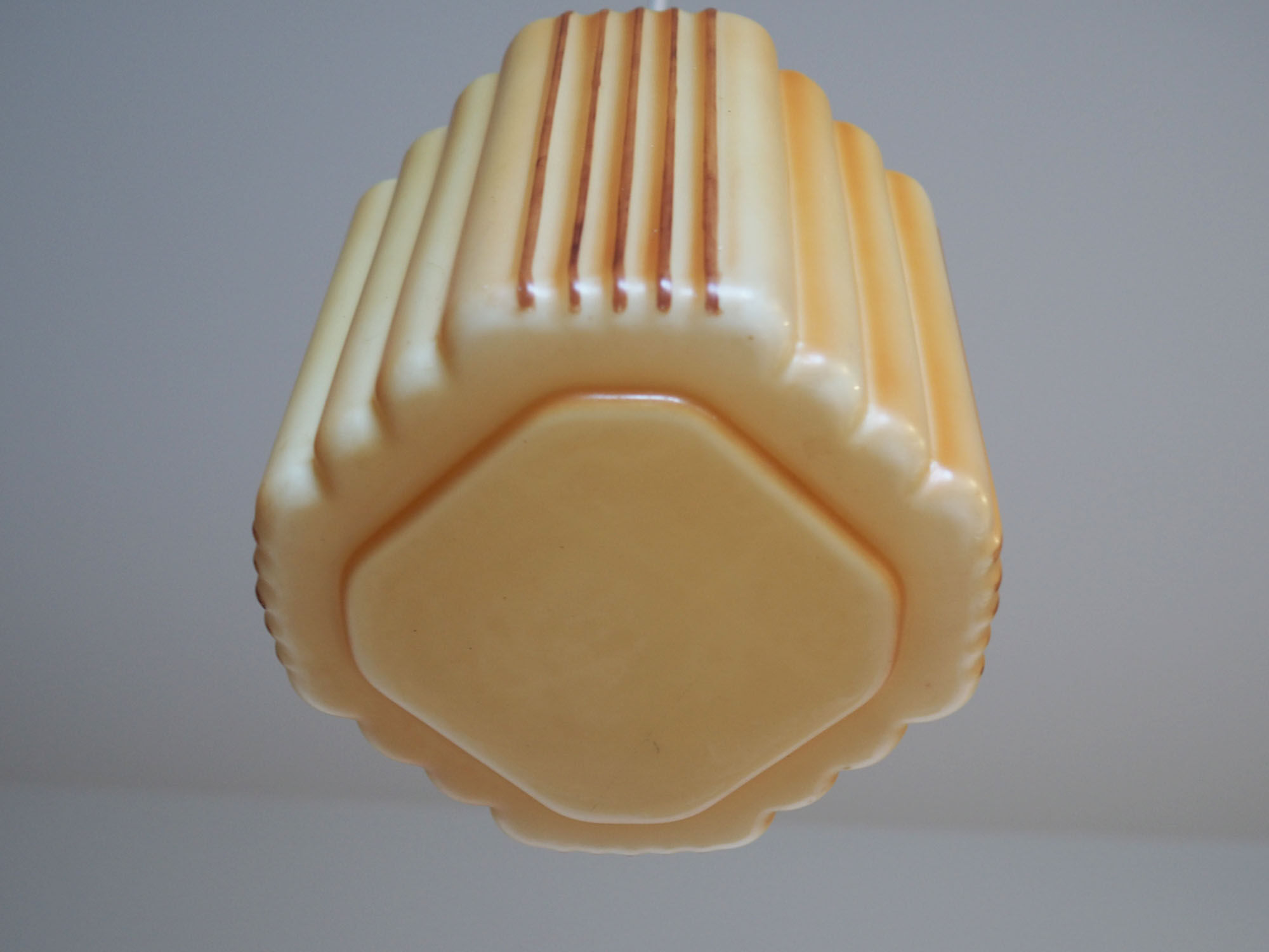 Suspension, design danois, années 60, fabriquée au Danemark