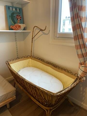 Baby rattan bed