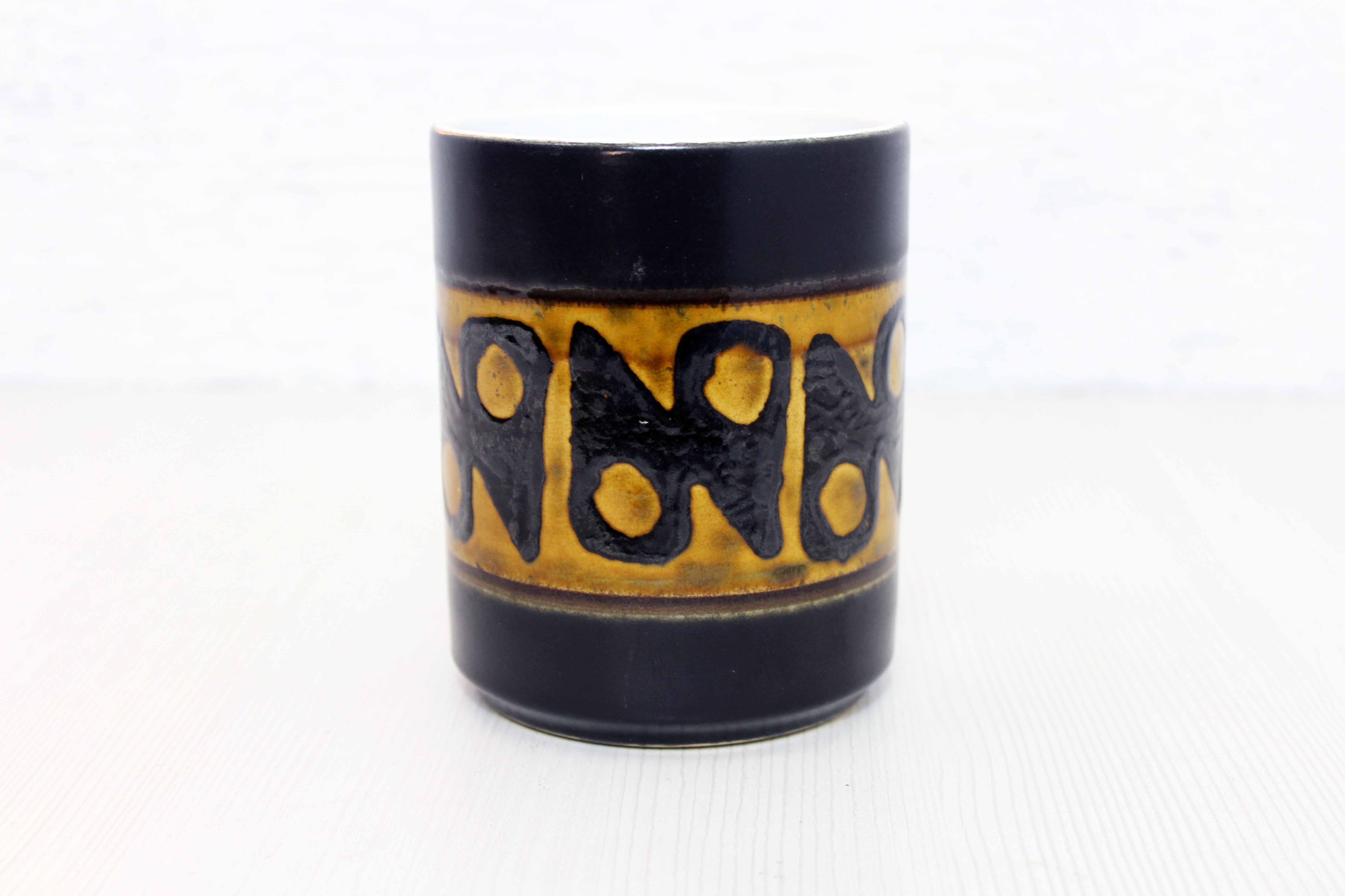 Ceramic pot 70s