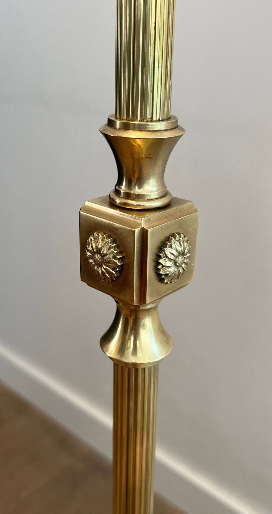 Neoclassical brass floor lamp with claw feet from Maison Jansen.