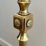 Lampadaire de parquet de style néoclassique en laiton à pieds griffes de la Maison Jansen