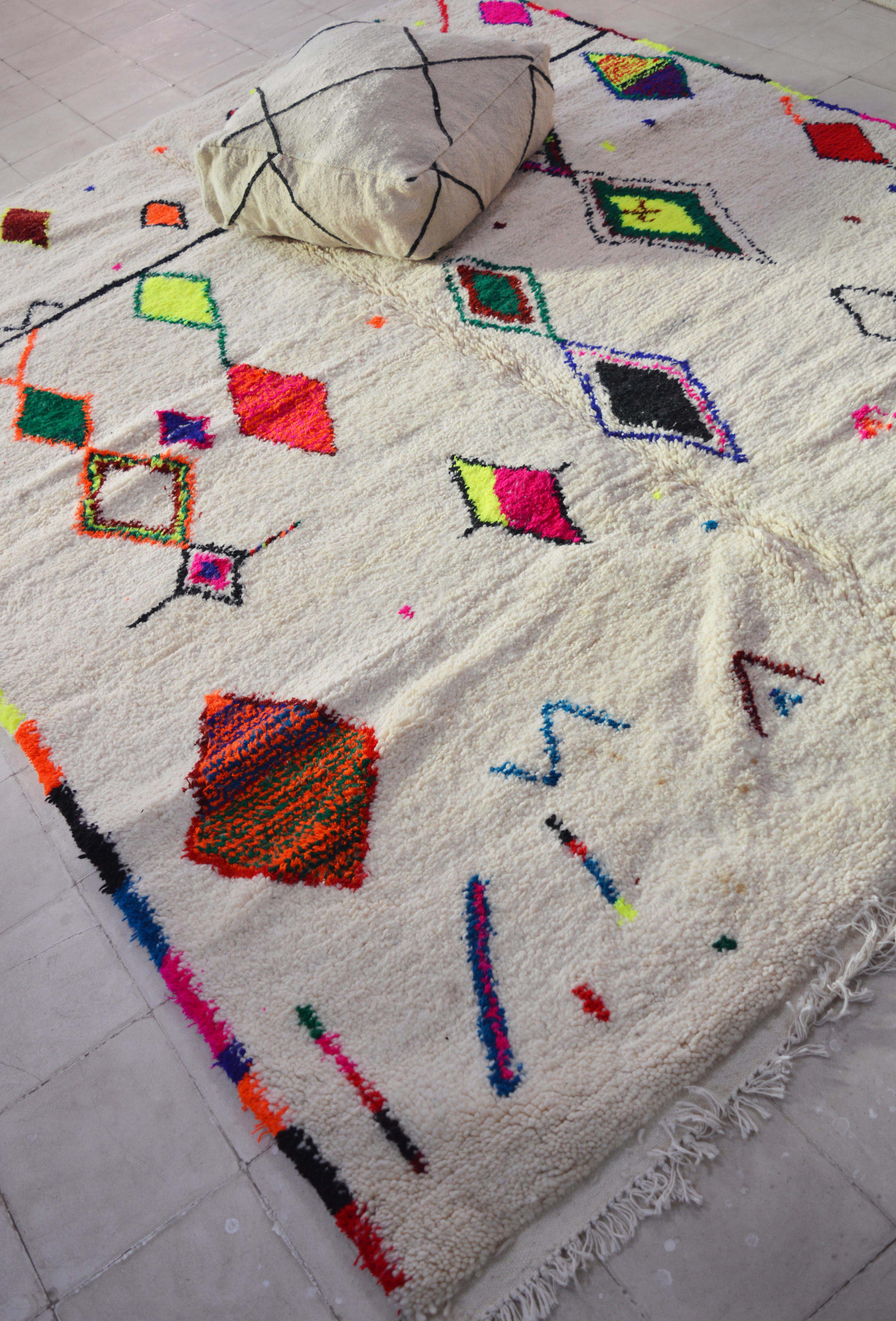 Berber neon carpet 285 x 210 cm