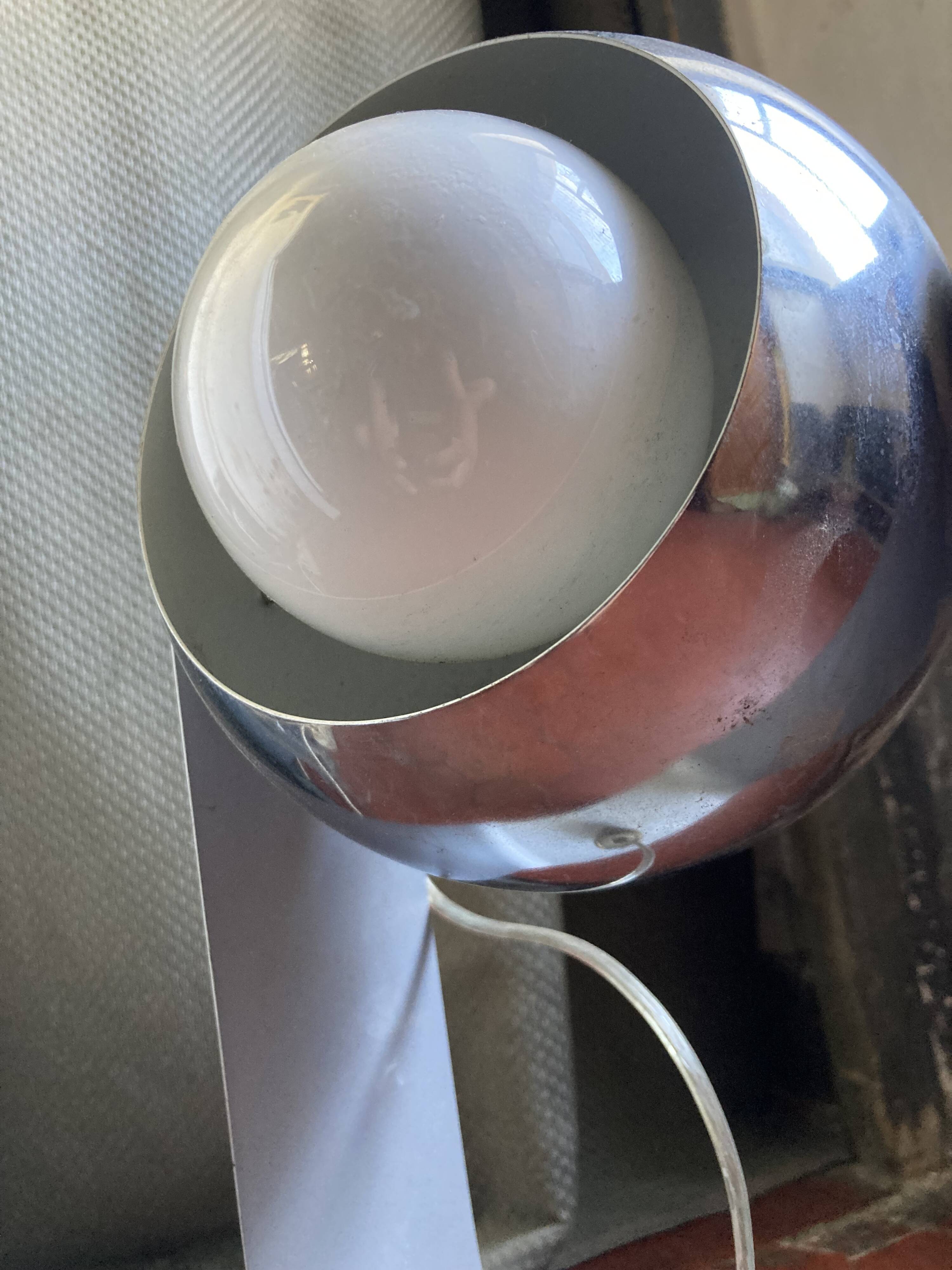 Ice ball lamp