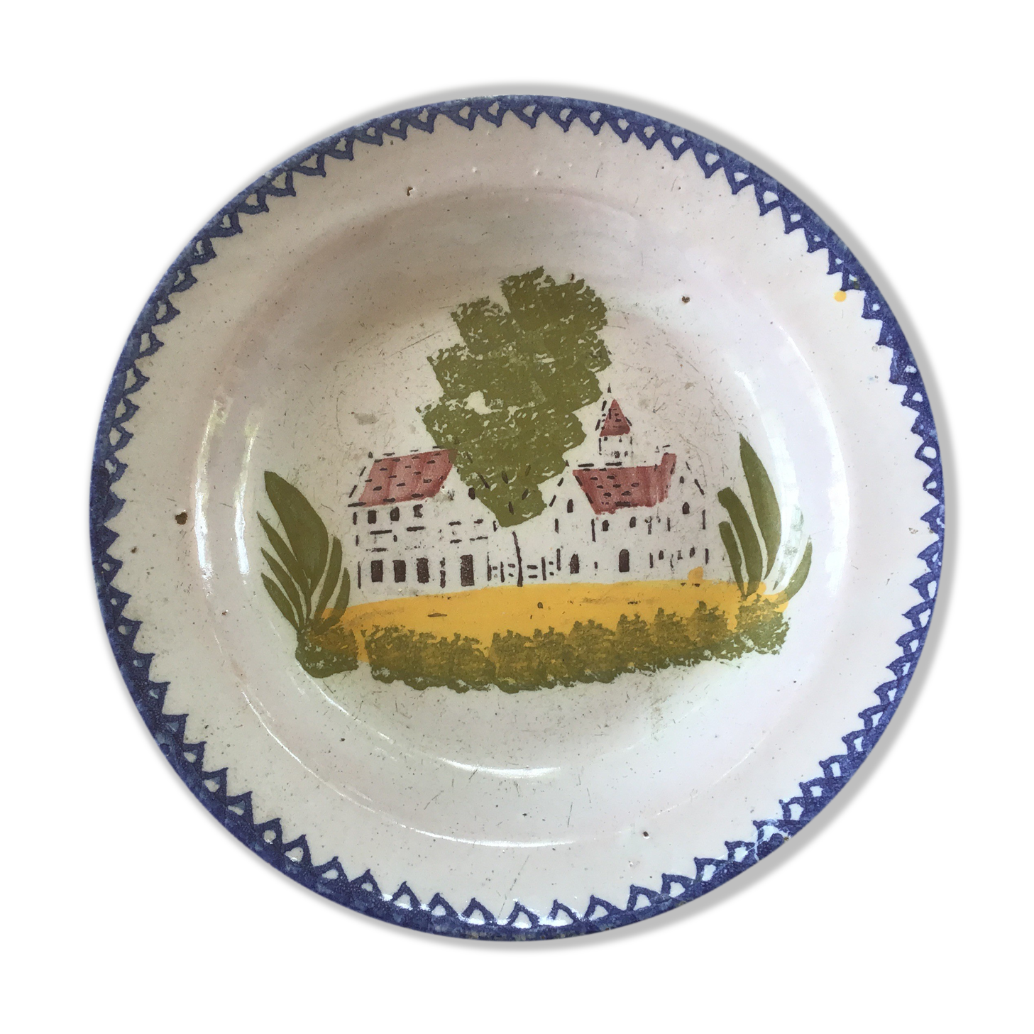 Hollow plate earthenware of Charolles