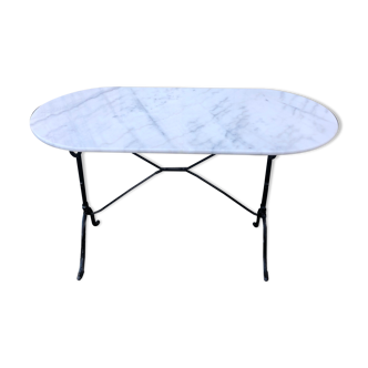 Table de bistrot en marbre