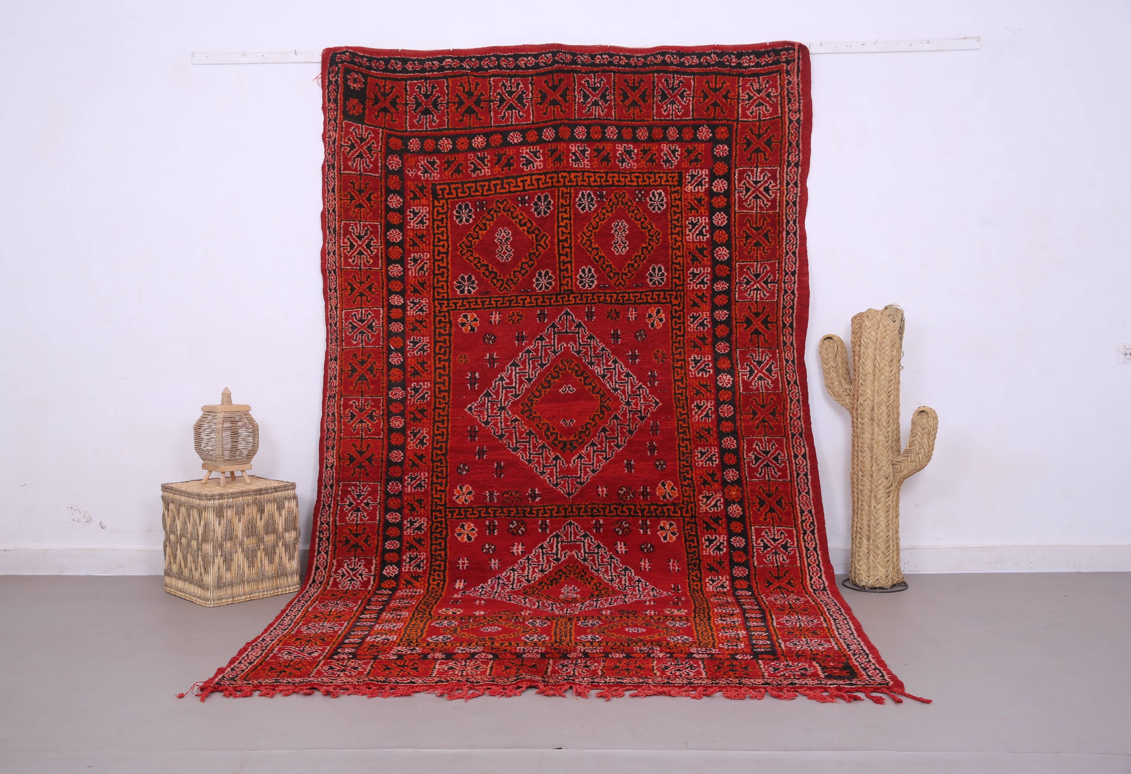 Red Vintage Moroccan Rug 192 x 321 cm - Berber Wool Rug - Handmade Rug Boho