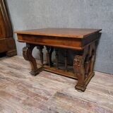 Antique desk in Renaissance style made of walnut from the late 19th century.