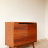 Meuble de bar vintage par Bohumil Landsman pour Jitona, Tchécoslovaquie, modèle U391 des années 1960