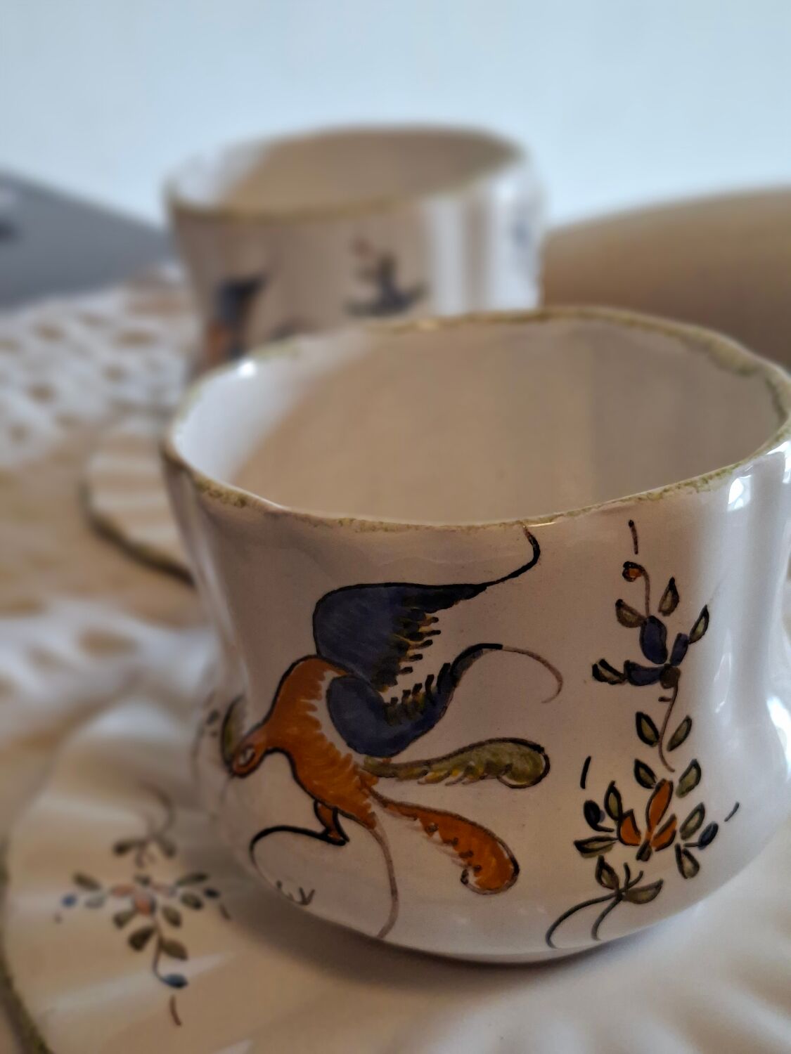 Set of 2 cups and saucers signed MARTRES (Jodra)