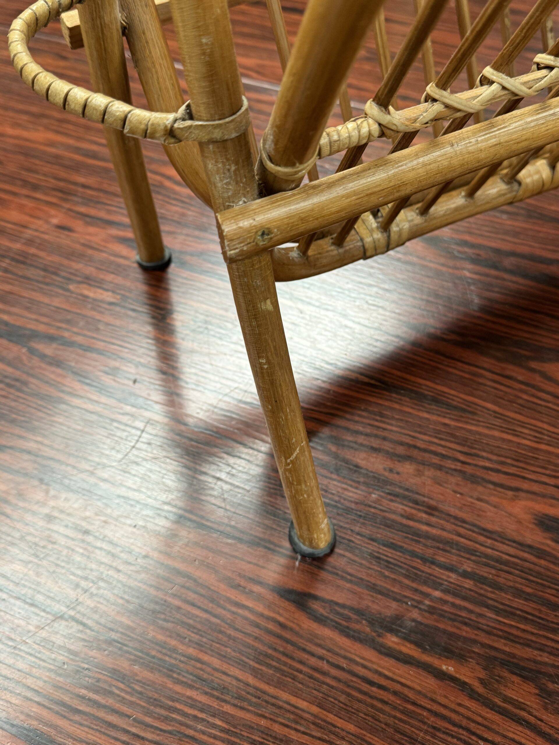 Wicker magazine rack