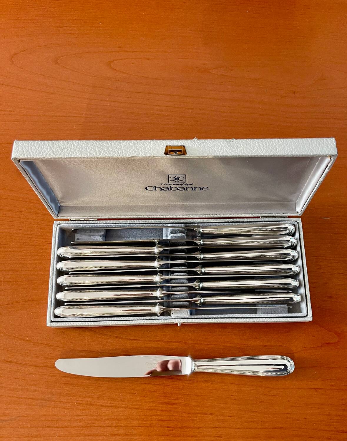 Christofle Perles 12 Table Knives 24.5 cm