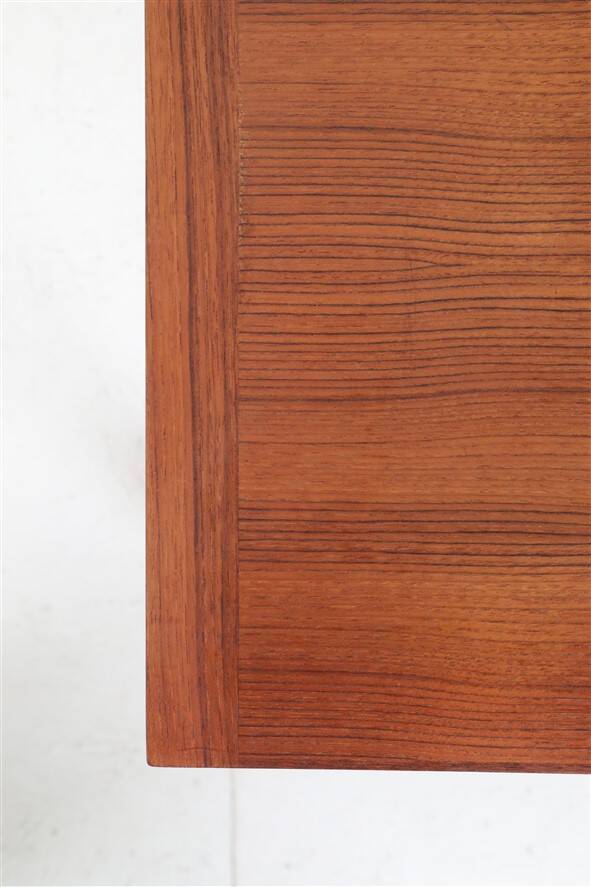 Set of 3 "#253" teak nesting tables by Kai Kristiansen / Mid-century Danish modern design / Minimalism / 1960s