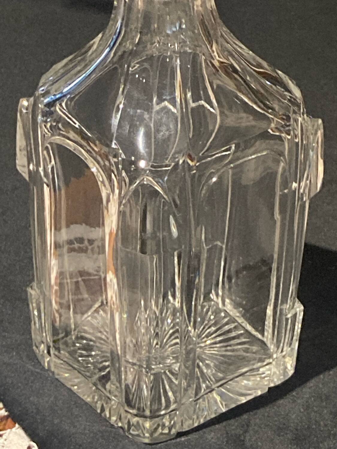 Small whisky crystal carafe