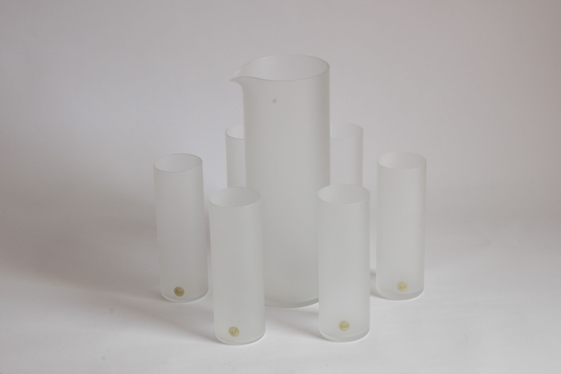 Striped ice glass pitcher and six cocktail glasses by Peill & Putzler, Germany 1960s.