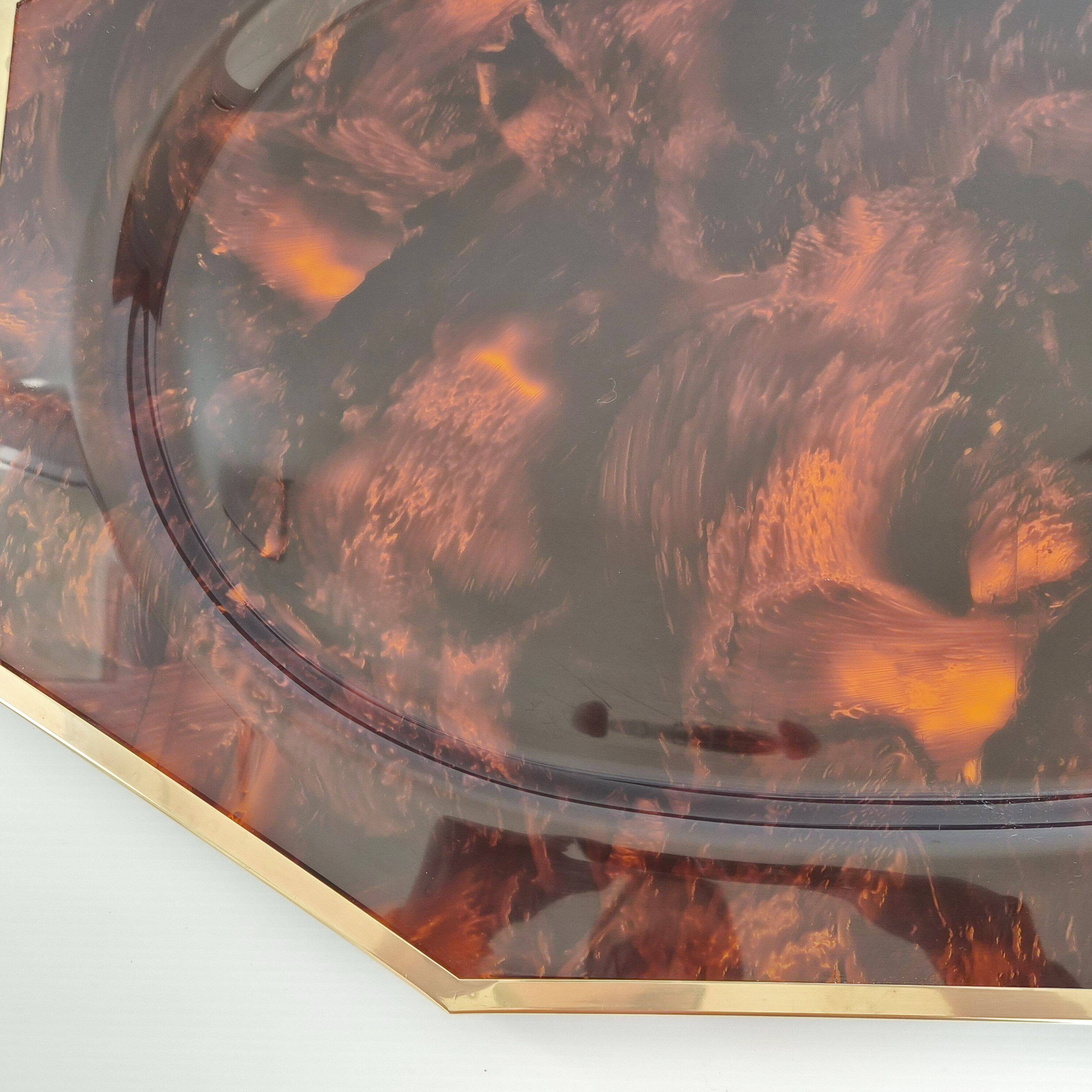 1970s vintage plexiglass tray