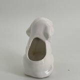 Cache pot chien en porcelaine blanc vintage
