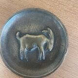 Bronze empty pocket