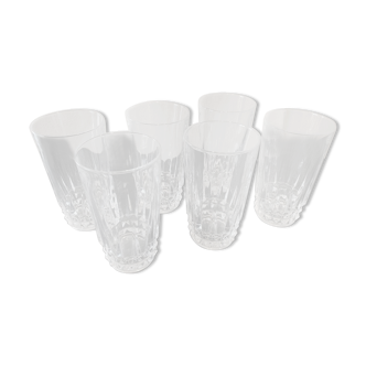 Six verres en cristal