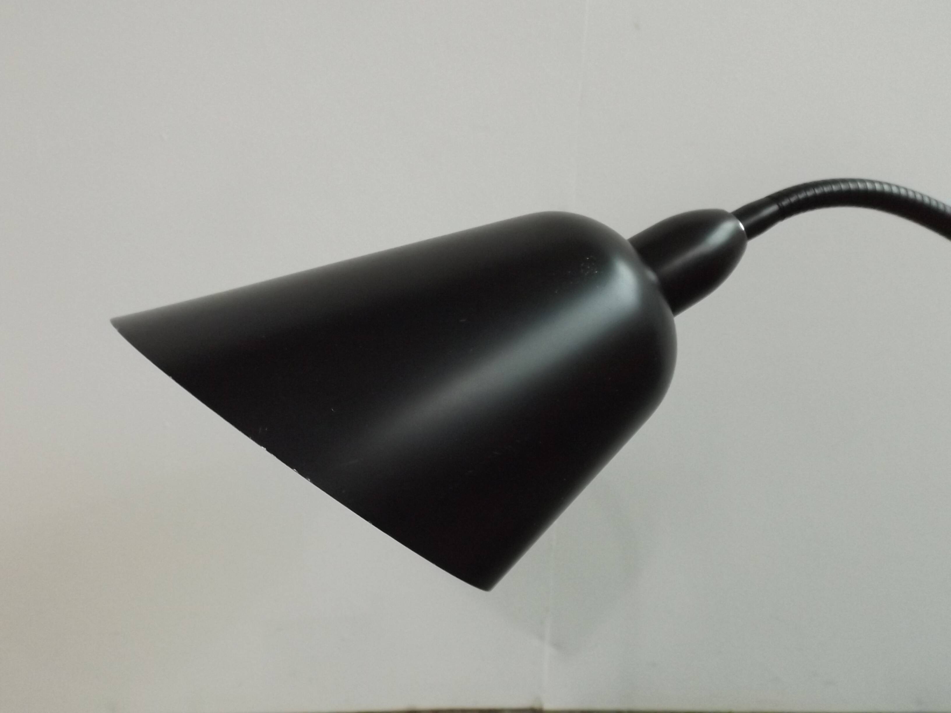 Arne Jacobsen Bellevue desk lamp
