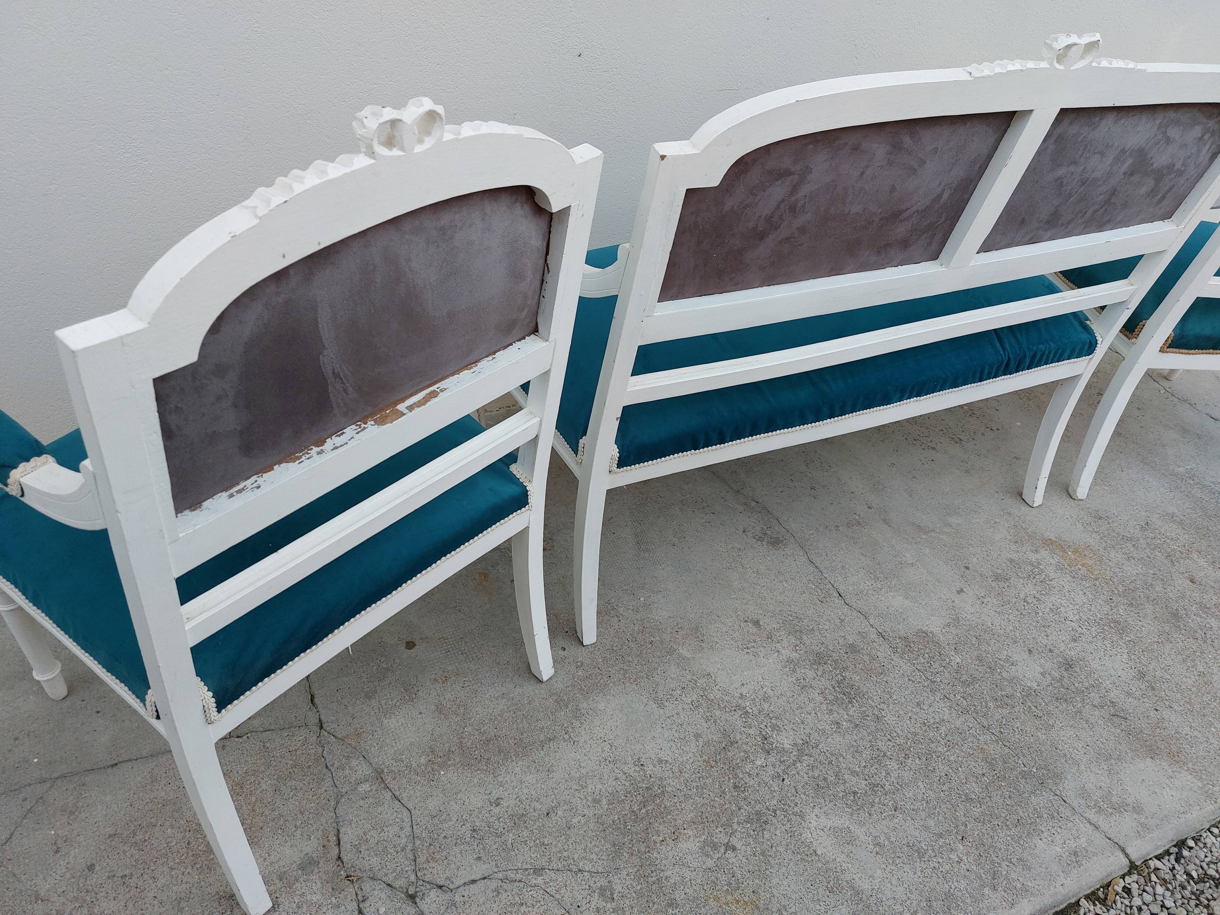 Louis XVI style living room set with bench and 2 armchairs