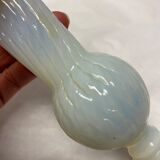 Vase en opaline