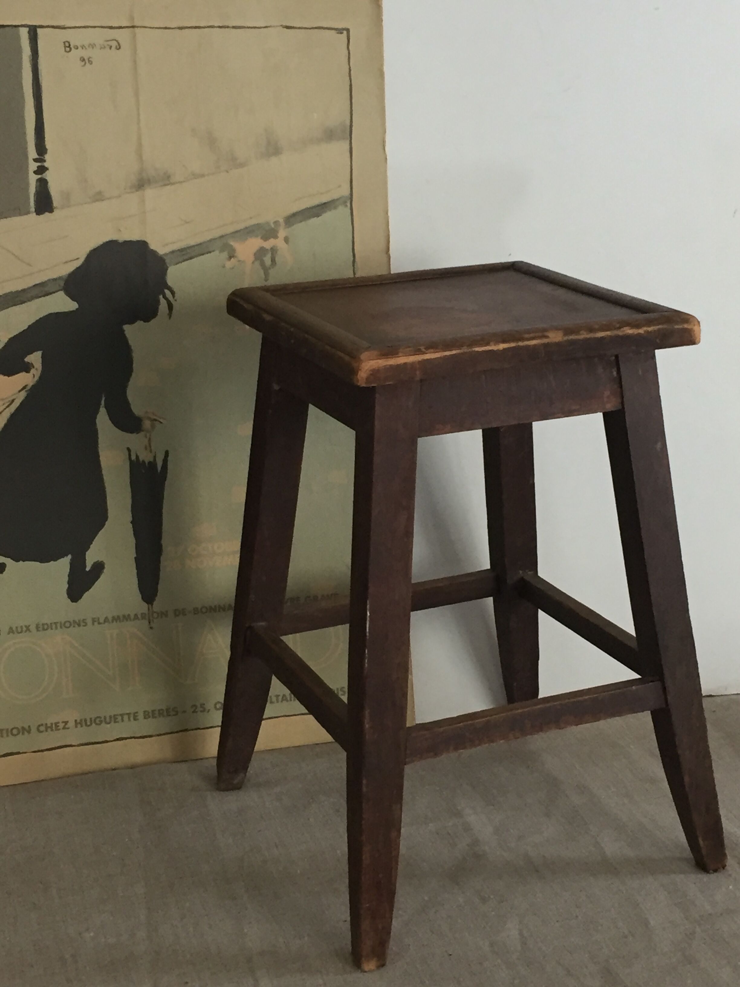Ancient country wood stool