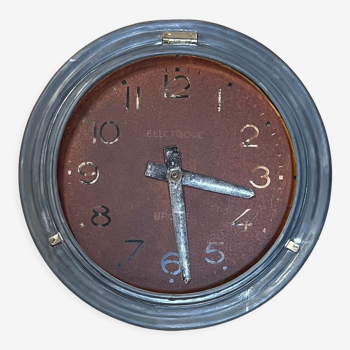 Brillié electric station clock