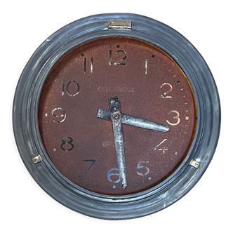 Brillié electric station clock