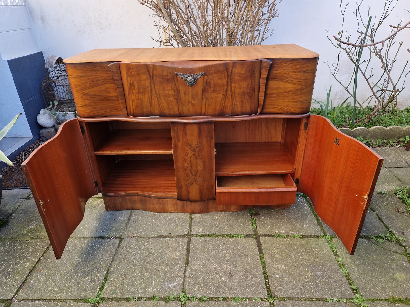 English bar furniture Stonehill Furniture