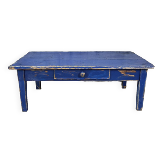 Farmhouse coffee table