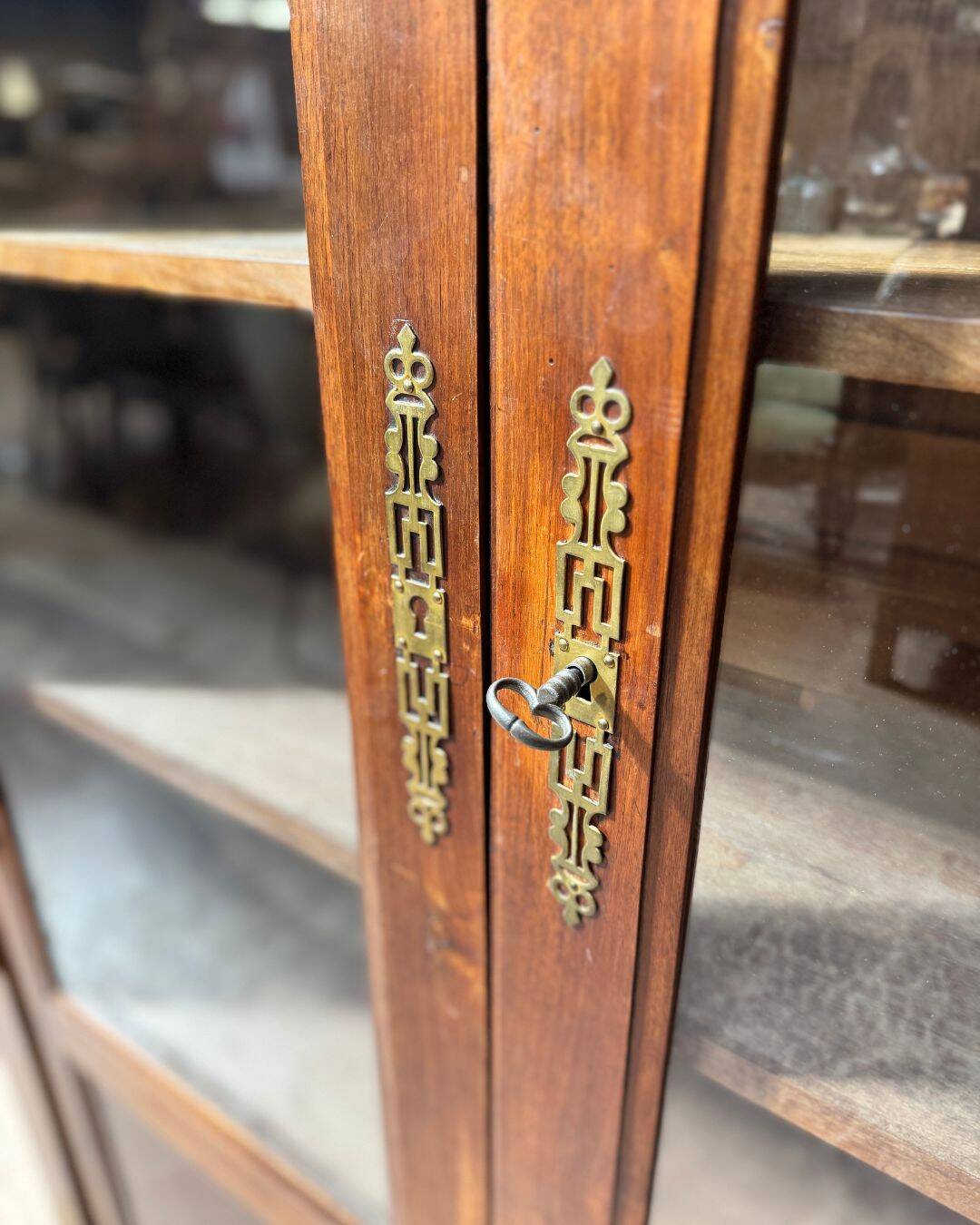 Antique walnut library - 19th century