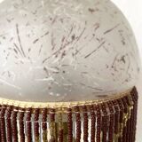 Lampe en laiton et perles, style charleston
