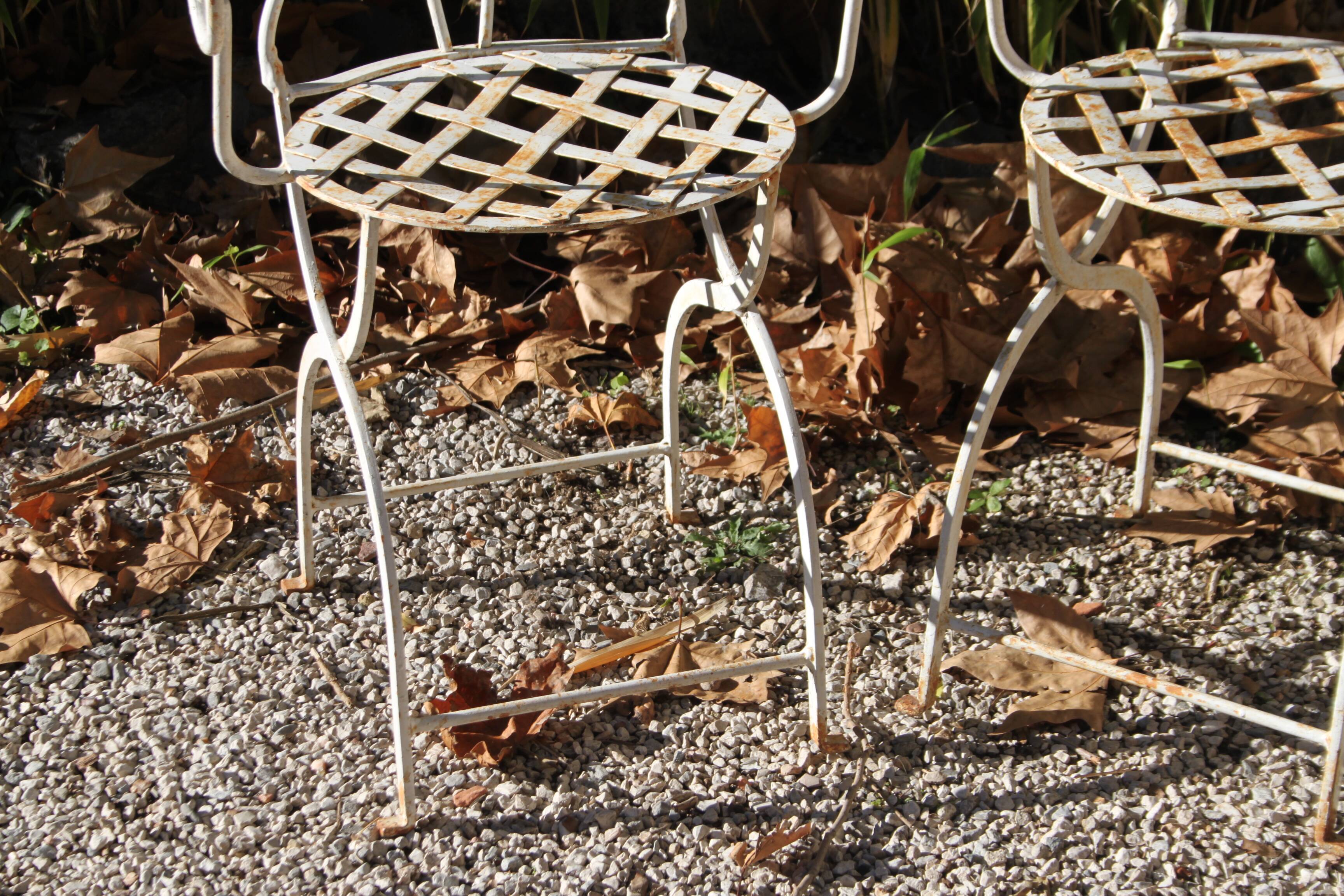 Paire de fauteuils en fer forgé