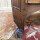 Commode époque Louis XV en noyer massif à poignée coquilles sculptées