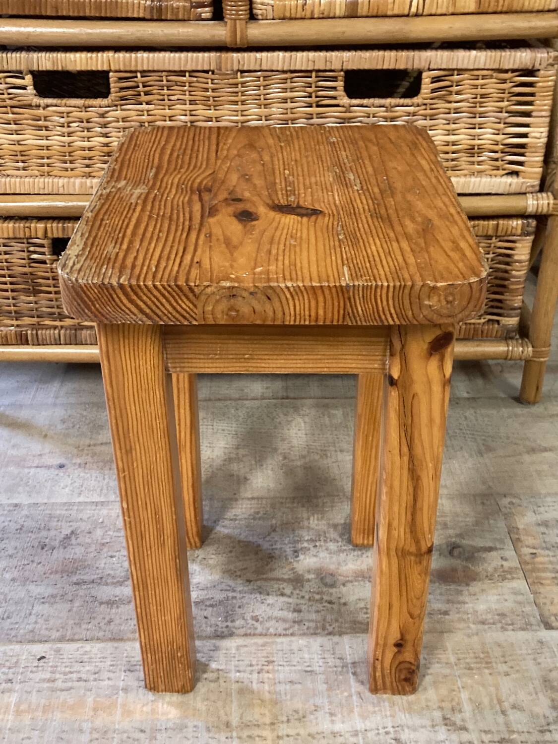 Renewed wooden stool