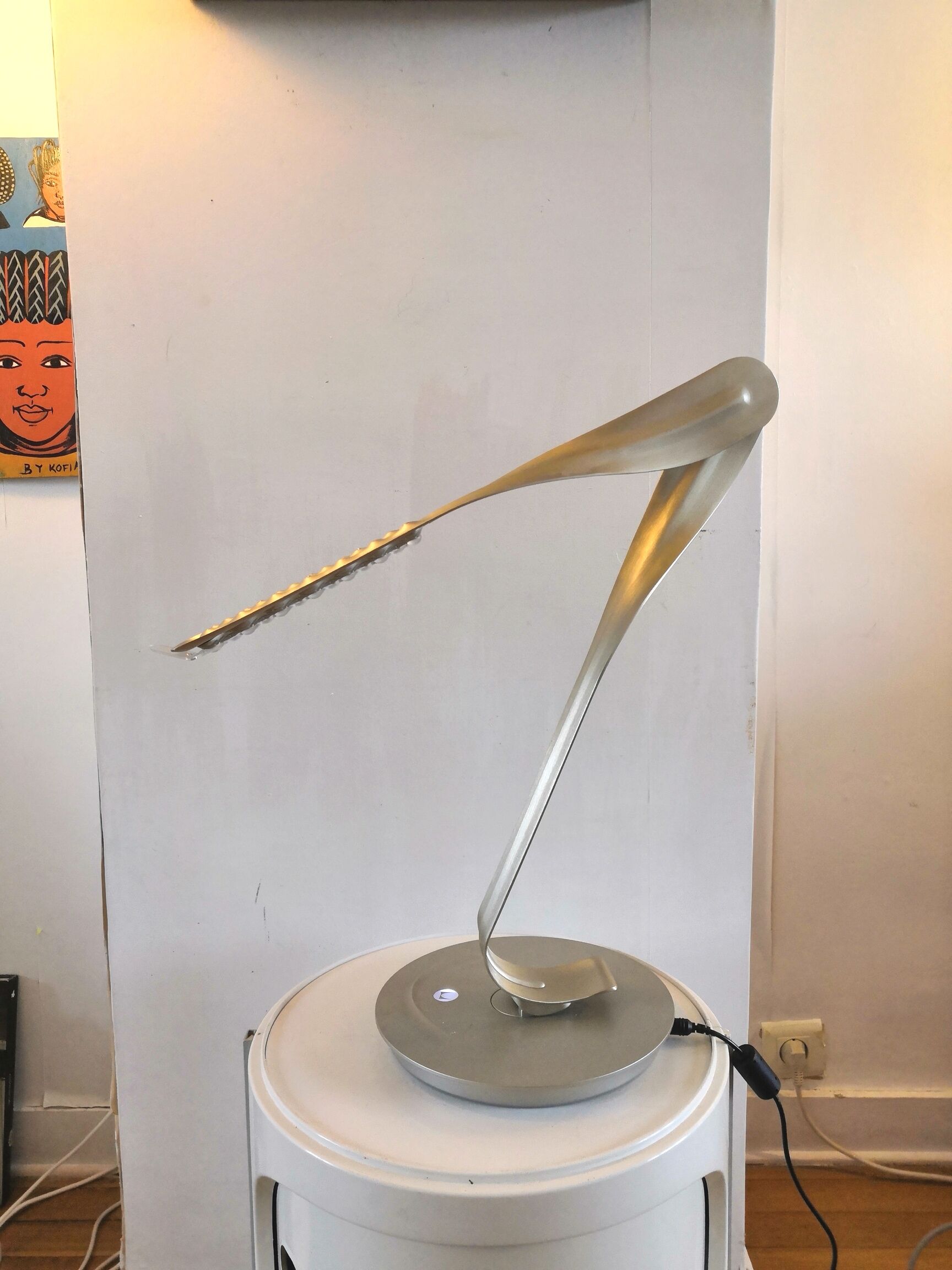 Yves Béhar Leaf light design lamp for Herman Miller