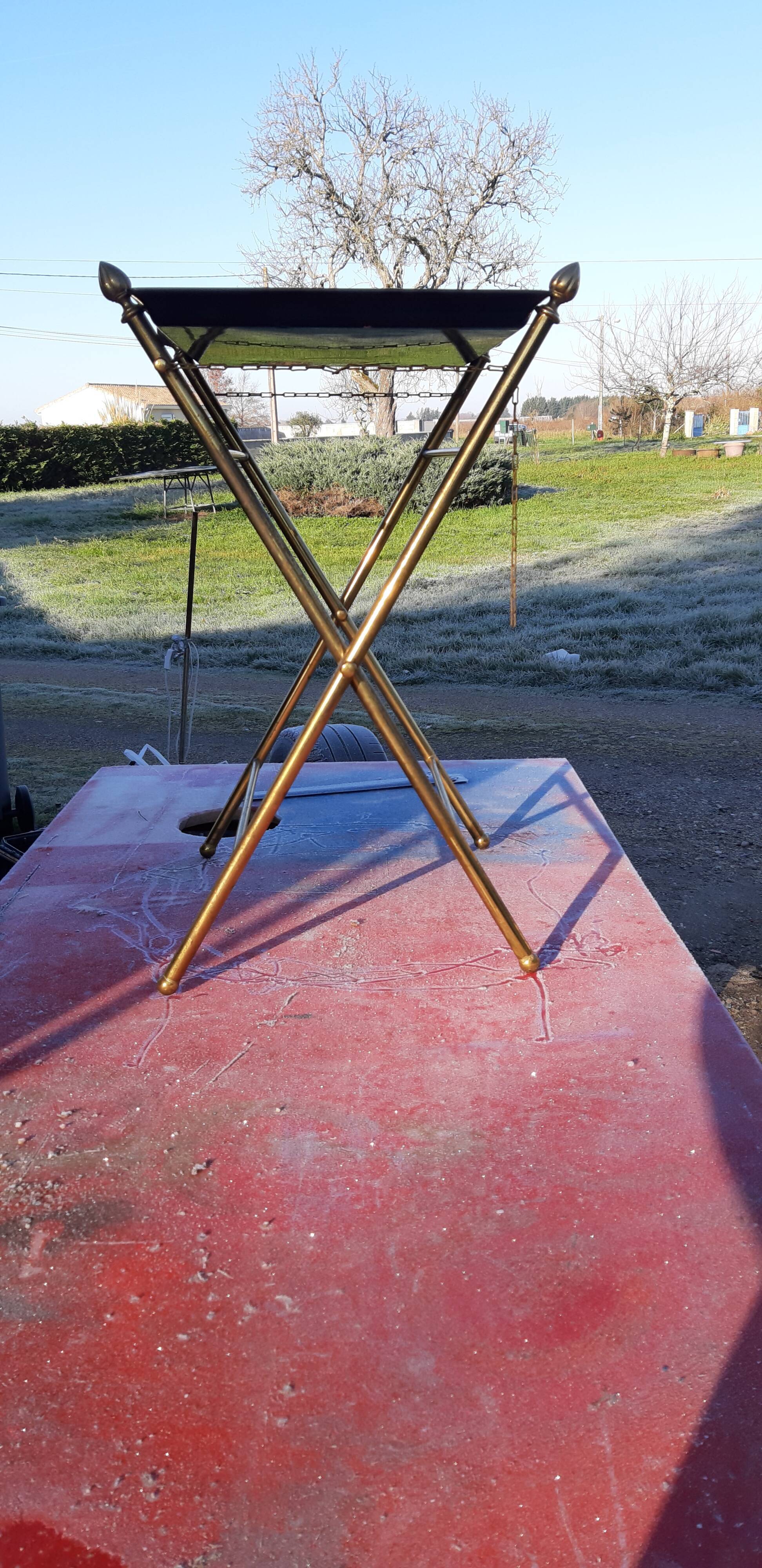 Dessert table vintage golden metal