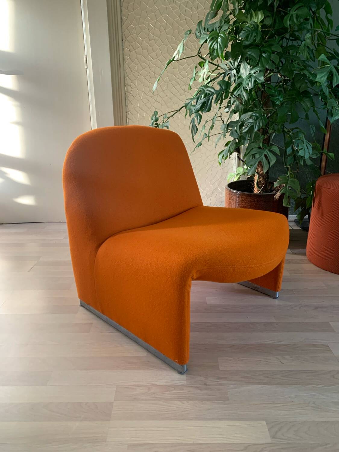 Alky chair by Giancarlo Piretti for Artifort