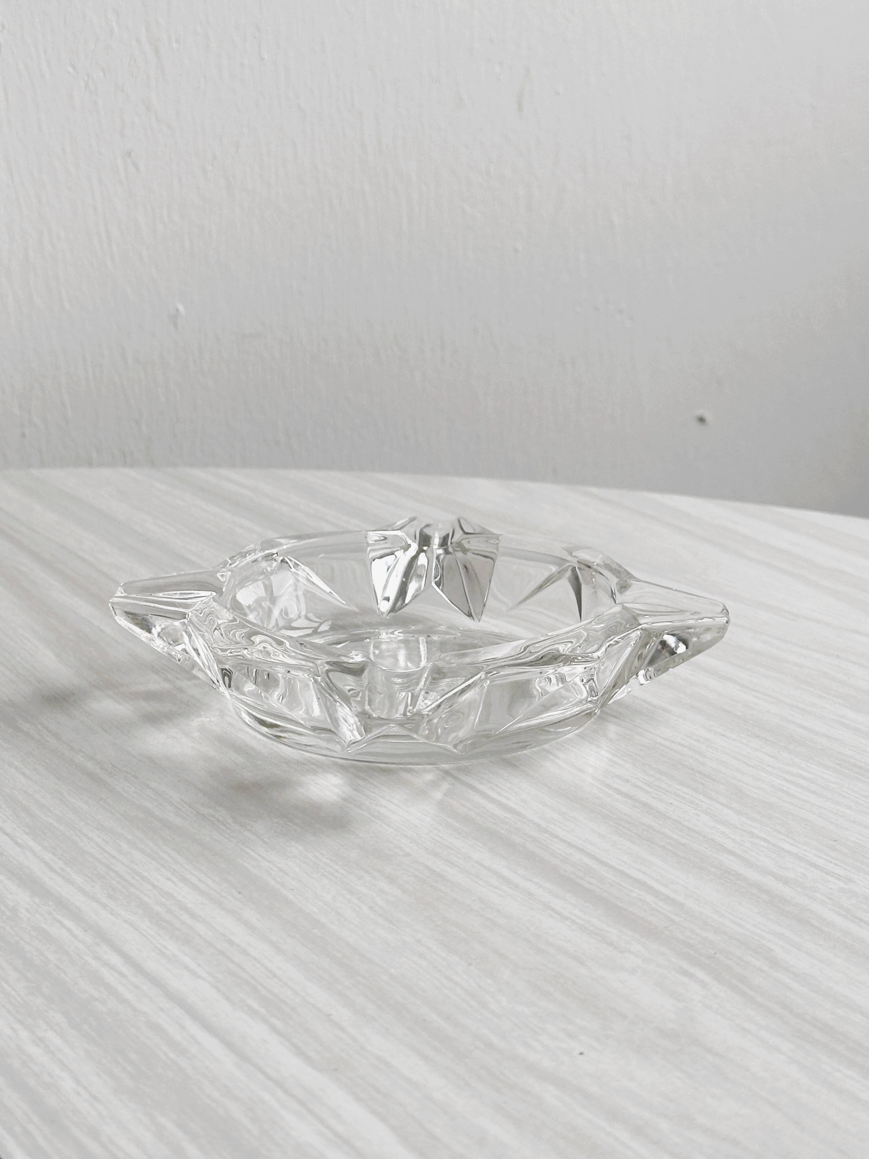 Cendrier étoile en verre