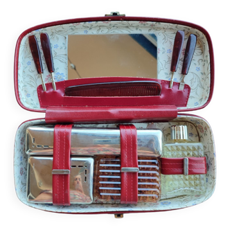 Travel toiletry and manicure bag
