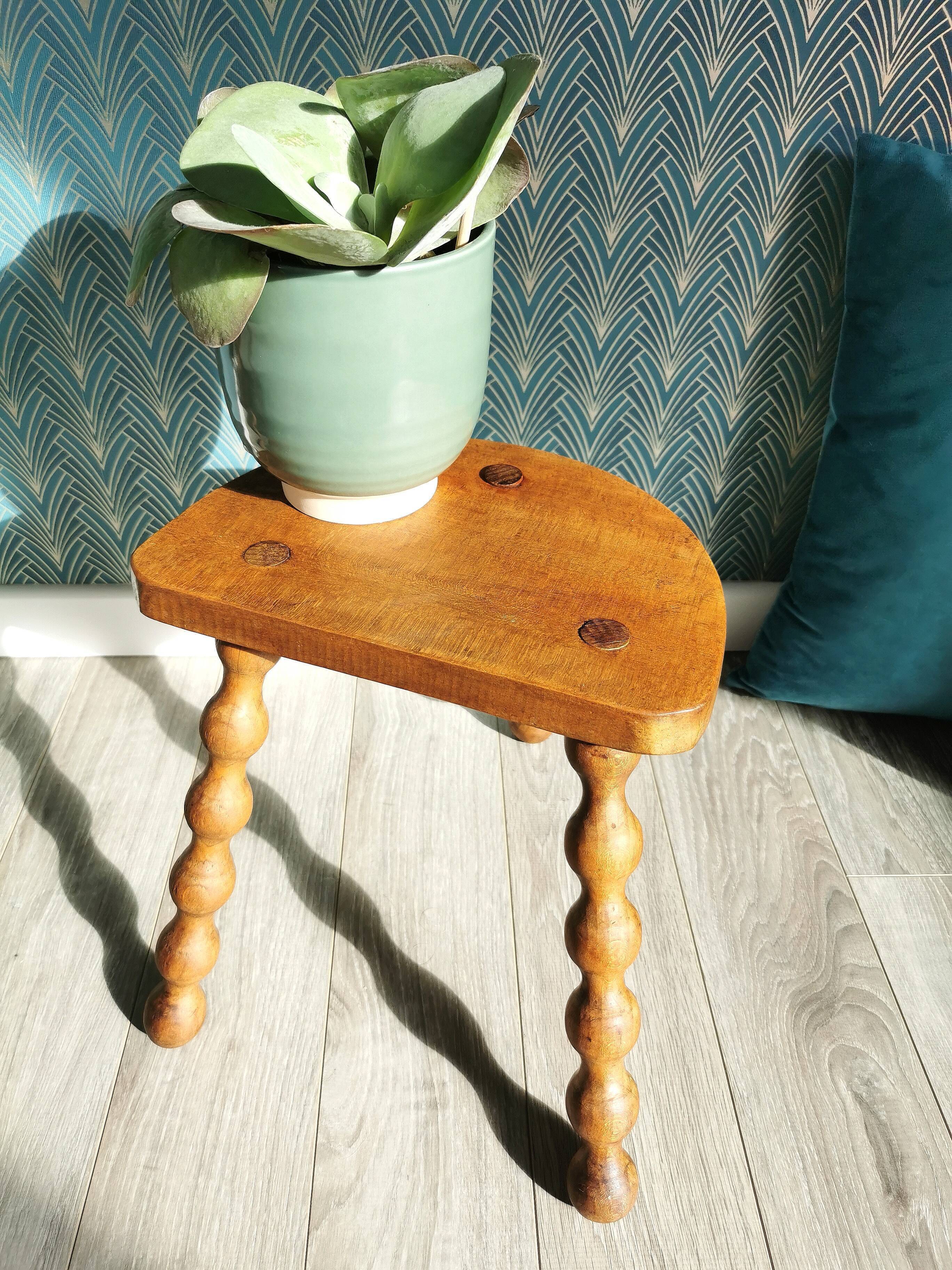 Vintage tripod stool