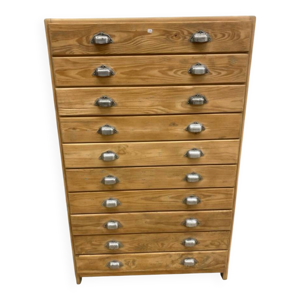 Ancien meuble de métier