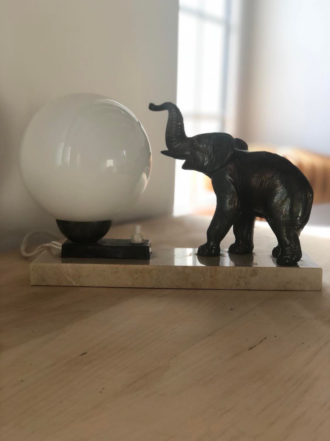 Lampe éléphant art déco