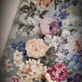 English carpet Axminster 69x118cm