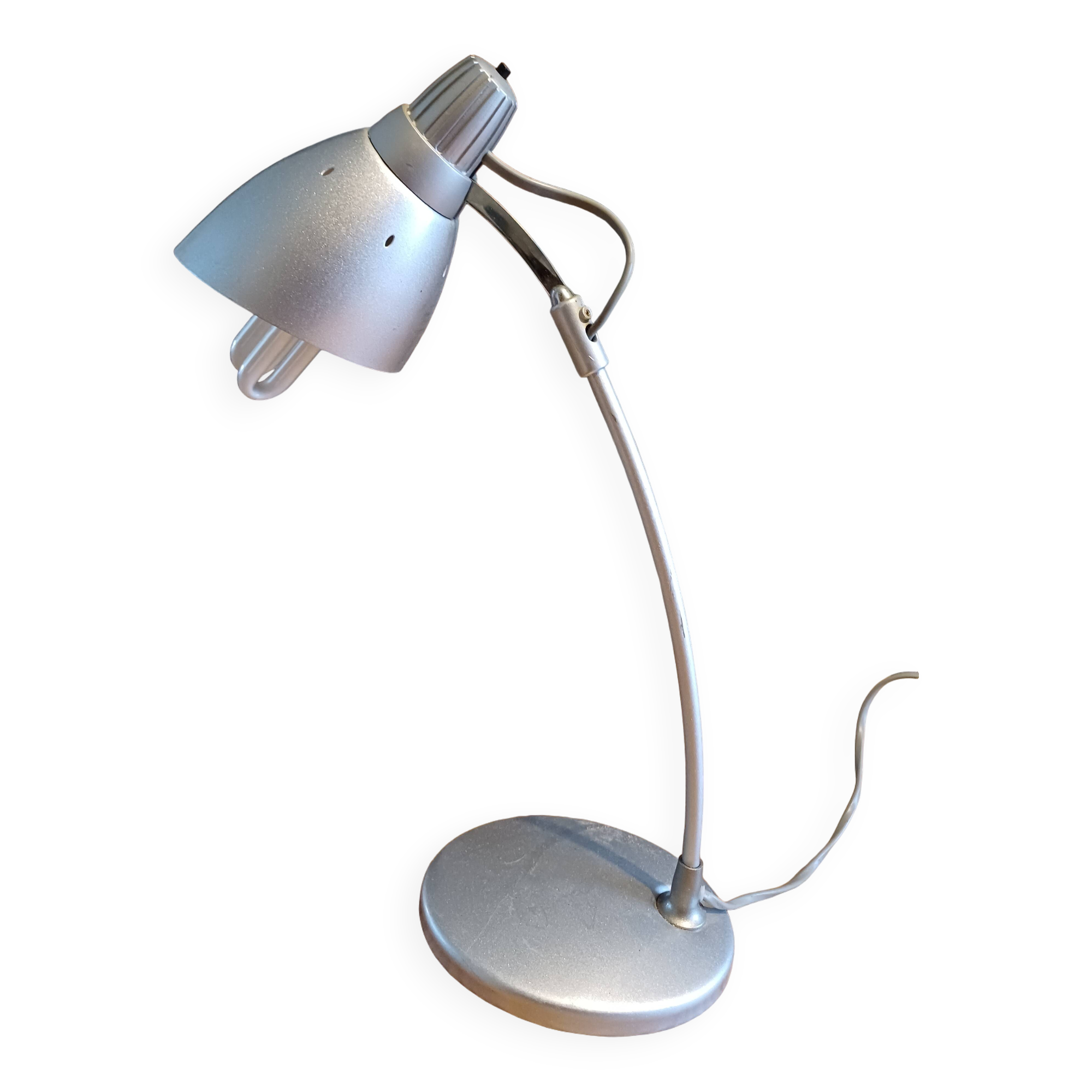 Metal desk lamp