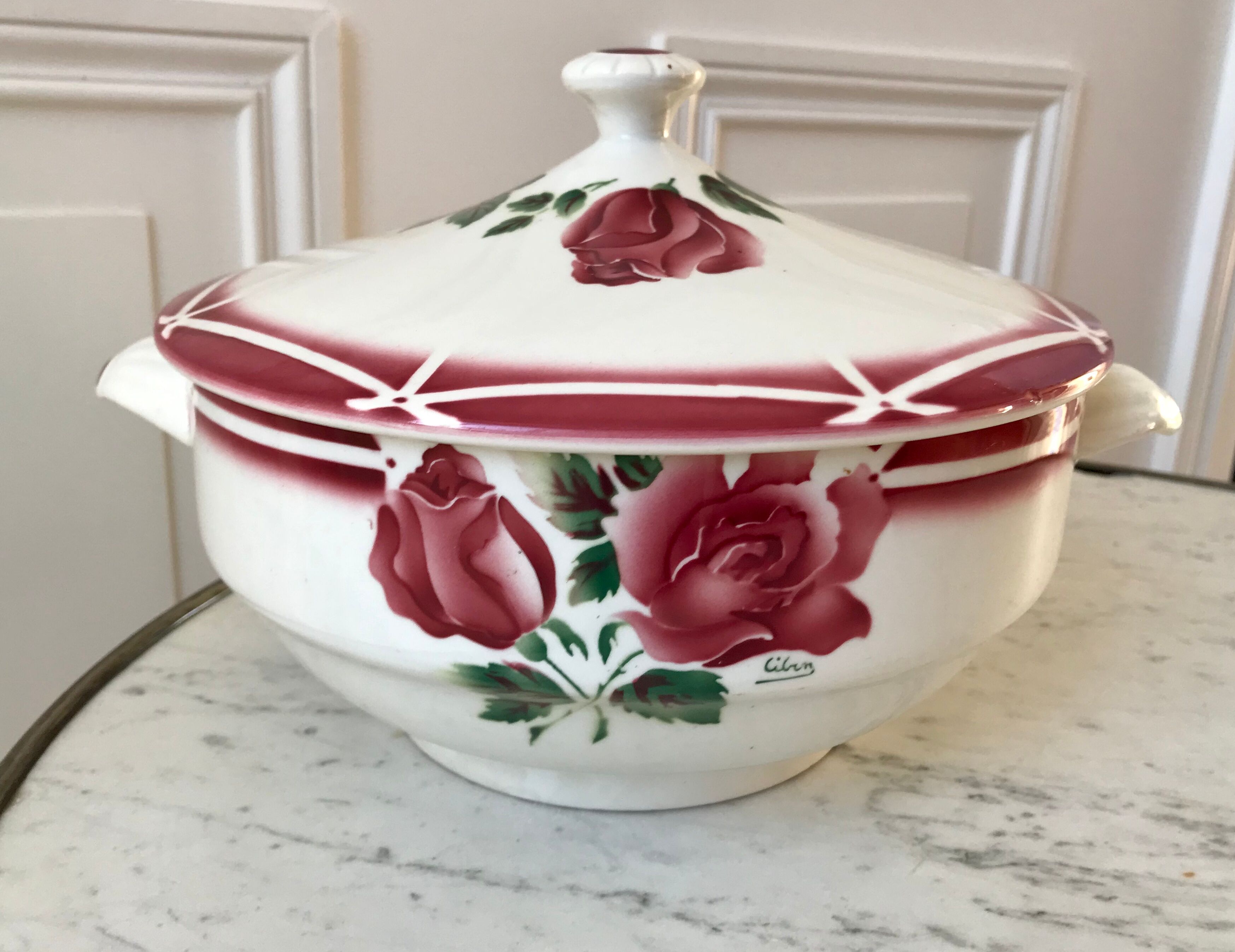 Tureen Digoin Sarreguemines model "Cibon" years 30-40